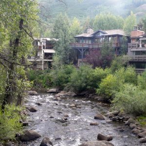Aspen Riverside Lodges